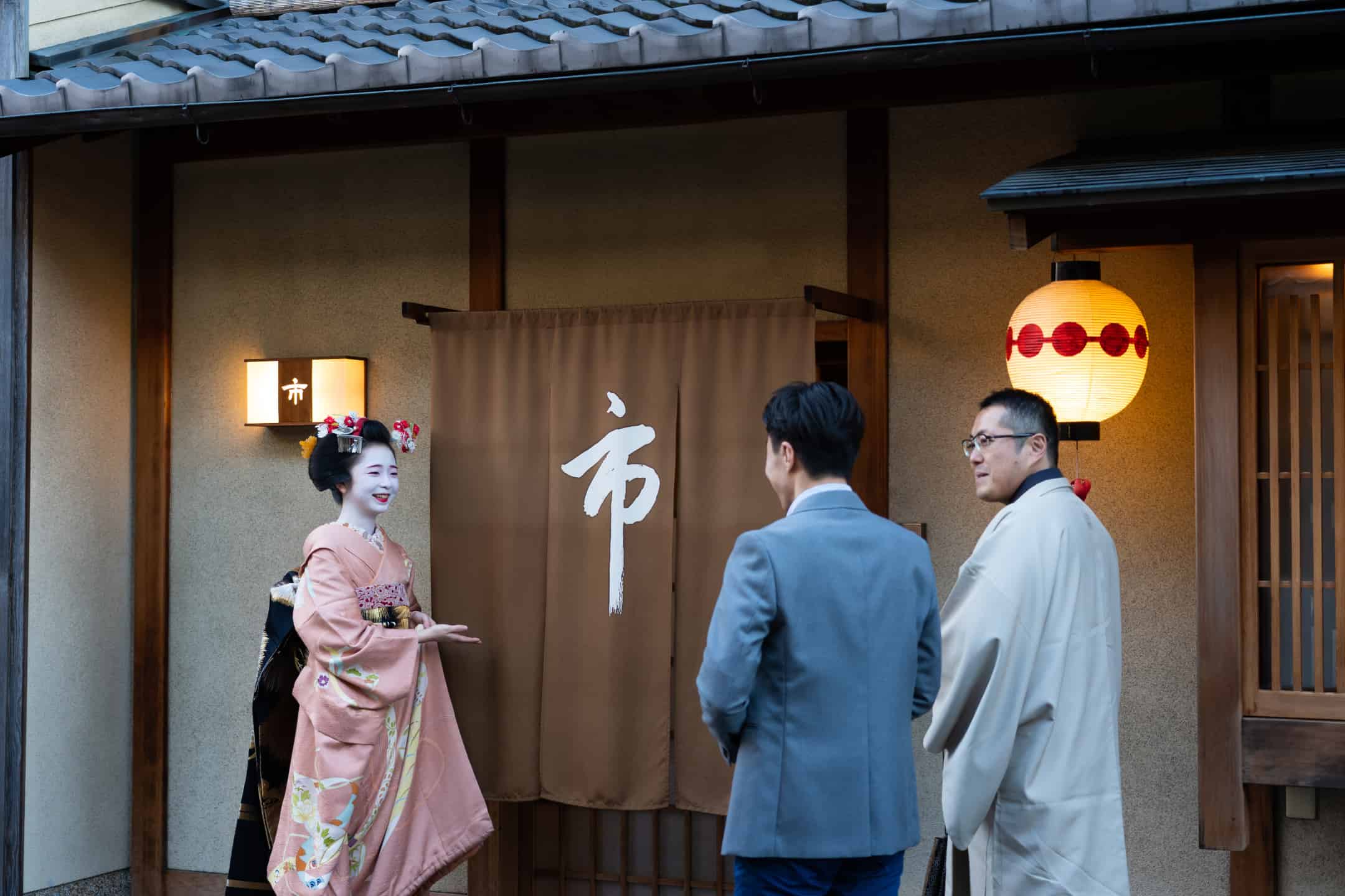 星のや京都　お座敷遊びと料理人の包丁仕事の手ならいを通して「粋(すい)な京男になるためのひとり旅」開催　期間：2020年6月1日～8月31日