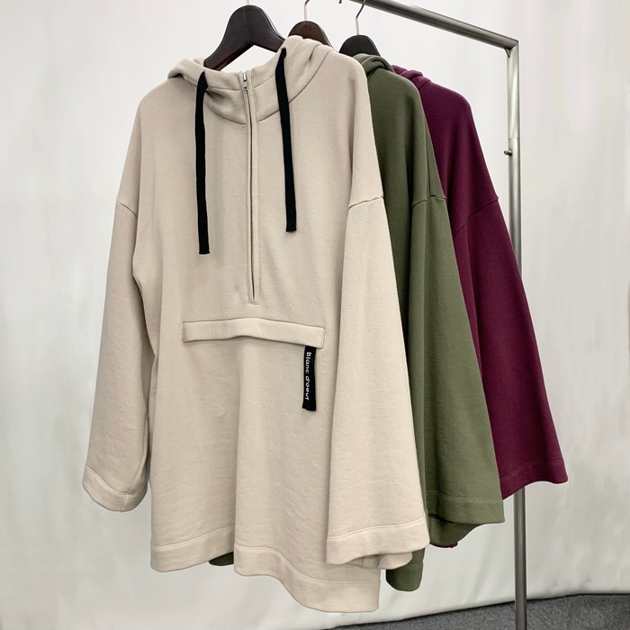 カラー:ベージュ、カーキ、バーガンディ