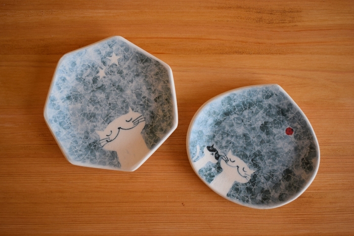 奨励賞受賞製品 下町猫の豆皿「しずく」「なな」
