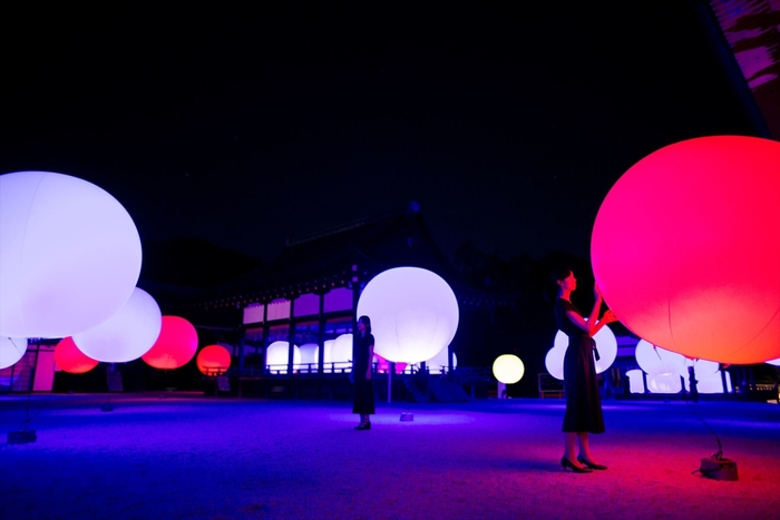 浮遊する、呼応する球体 - 下鴨神社/ Floating, Resonating Spheres - Shimogamo Shrine
