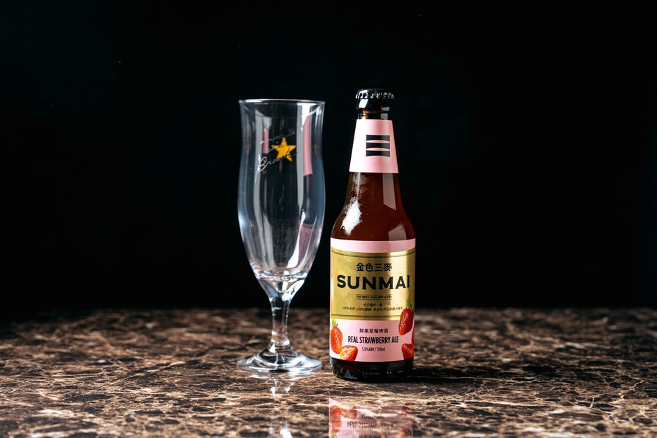苺クラフトビール　SUNMAIストロベリーエール