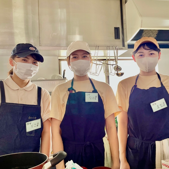 次女と三女と四女