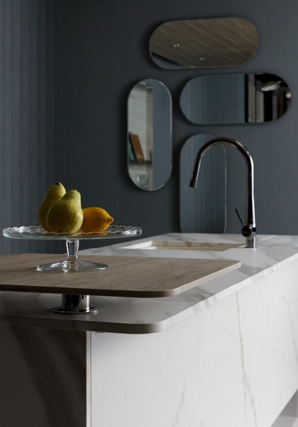 壁：BALANCE Azure 2700×1200×6mm