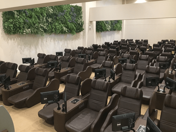 リラックスラウンジ