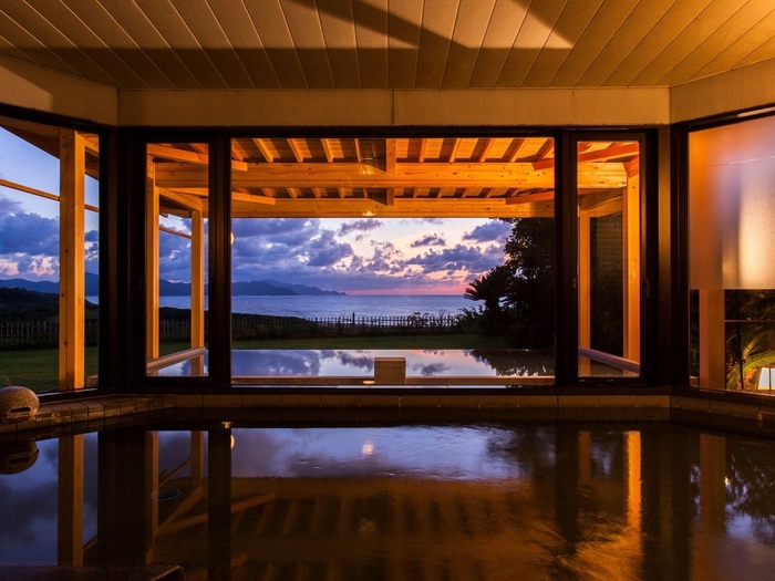 露天風呂から見る絶景［男女入替制］