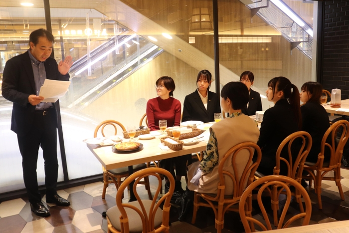 試食会の様子