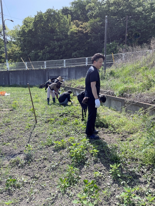 休閑田を田んぼに戻すための整備