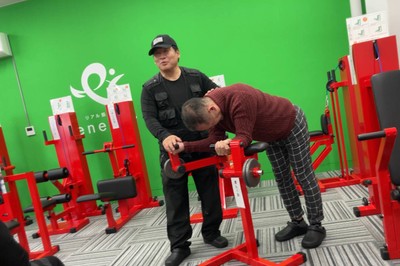 トレーニング 肩らく訓