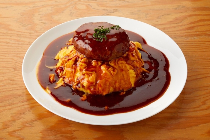 「SACULA DINER」提供メニュー「ミュージアムオムバーグ」