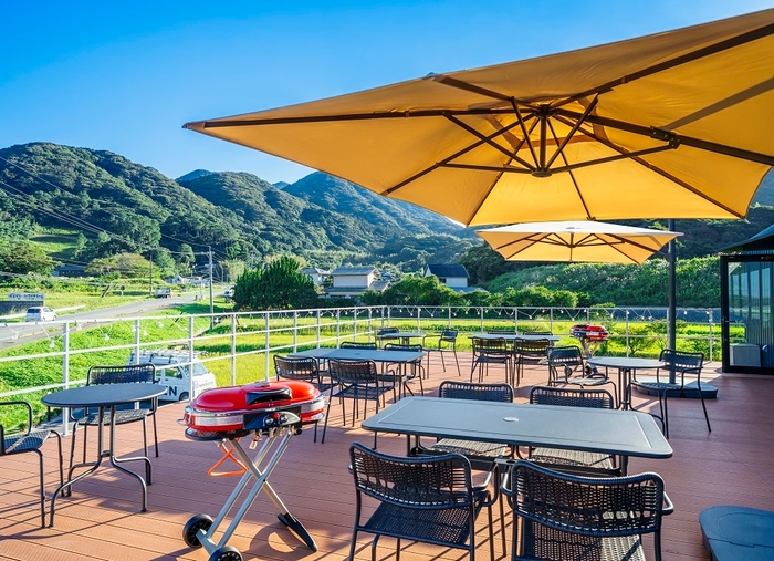 テラス席は解放感抜群!