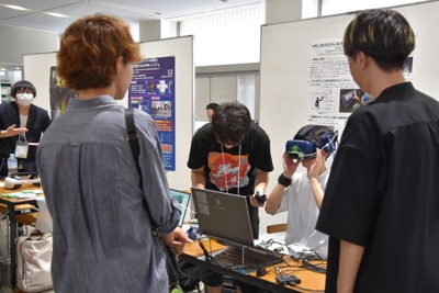 さまざまな研究が紹介された会場