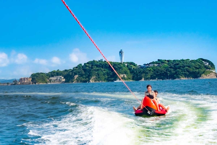 江ノ島でバナナボートを満喫