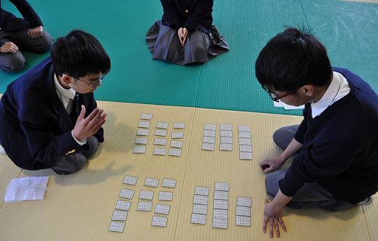 昨年のかるた大会の様子