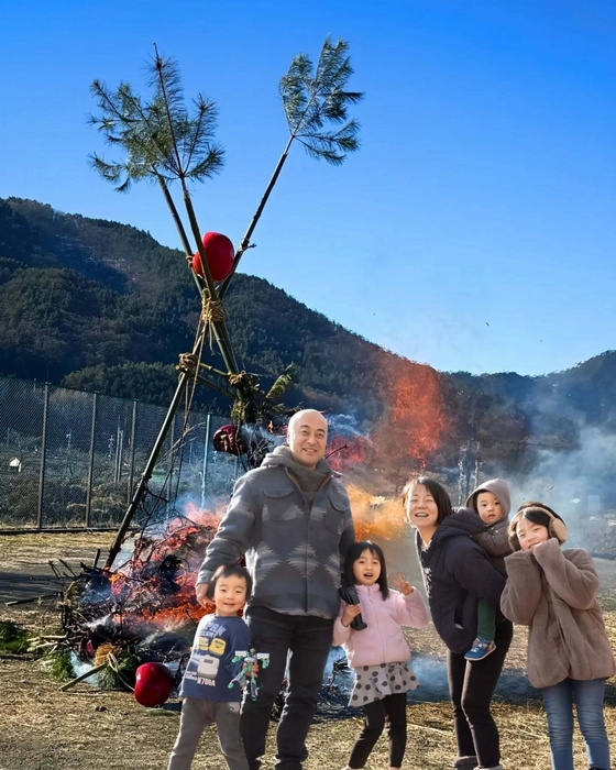 写真(14):代表・村上