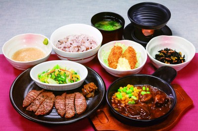 牛たんと牡蠣のご馳走セット