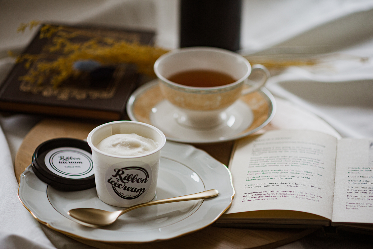 上質なモノを求める客層向けのプロテインアイスクリーム。