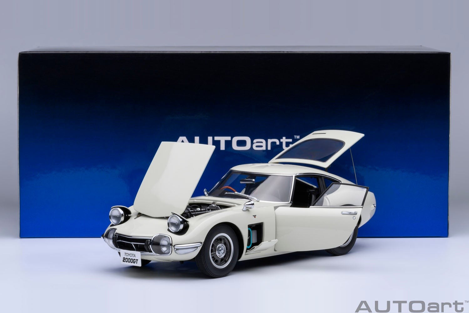 トヨタ 2000GT の精巧な 1/18 スケールモデル(AUTOart製)が CAMSHOP.JP で予約開始!