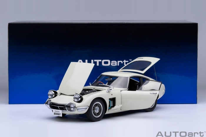 オートアート社製トヨタ 2000GT 1967