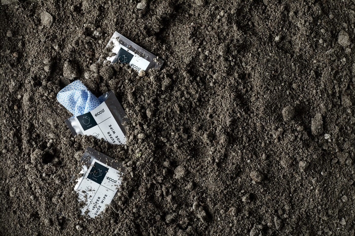 100%サスティナブルパッケージ