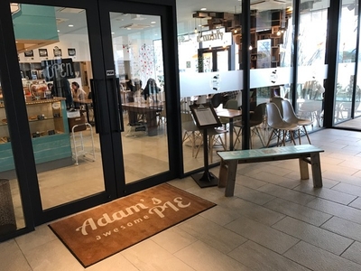 店舗外観