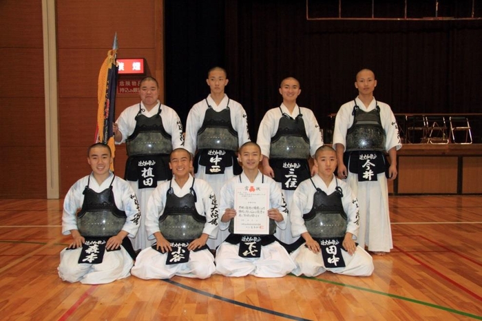 近畿大学附属和歌山高等学校 男子剣道部