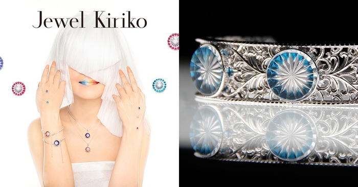 Jewel Kiriko のSarasaバングル　カットピースは宝石のブルートパーズの色をオーダー。