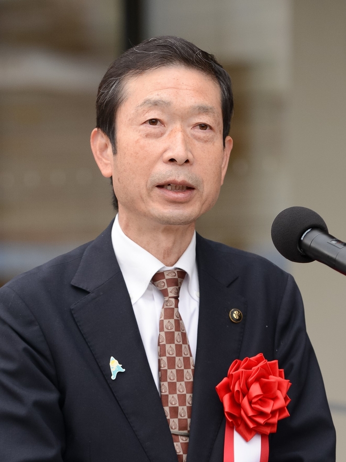 南あわじ市長 兼 道の駅「福良」駅長 守本 憲弘 様