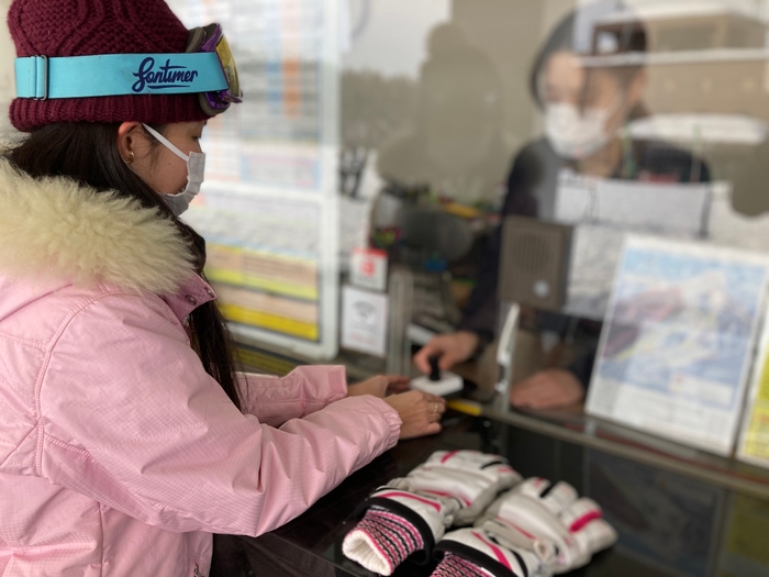 利用イメージ(電子クーポンに各店舗でスタンプ押印)