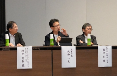 コメントを述べている熊本市 大西一史市長
