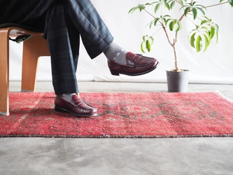 横浜高島屋で「メゾンドエフ」POP UP開催
岐阜の靴下工場「東洋繊維」が初出展
1300年の美濃和紙ソックスなど産地ブランドが集結