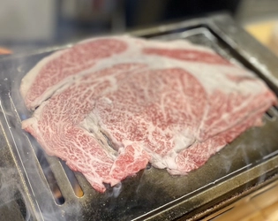賞味期限短すぎ！瞬間グルメが話題　 梅田初、週刊誌サイズの超特大5秒ロース　新店舗2月11日オープン