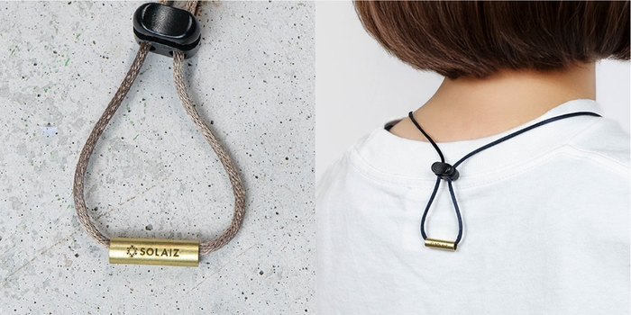 ロゴ入りの真鍮パイプ