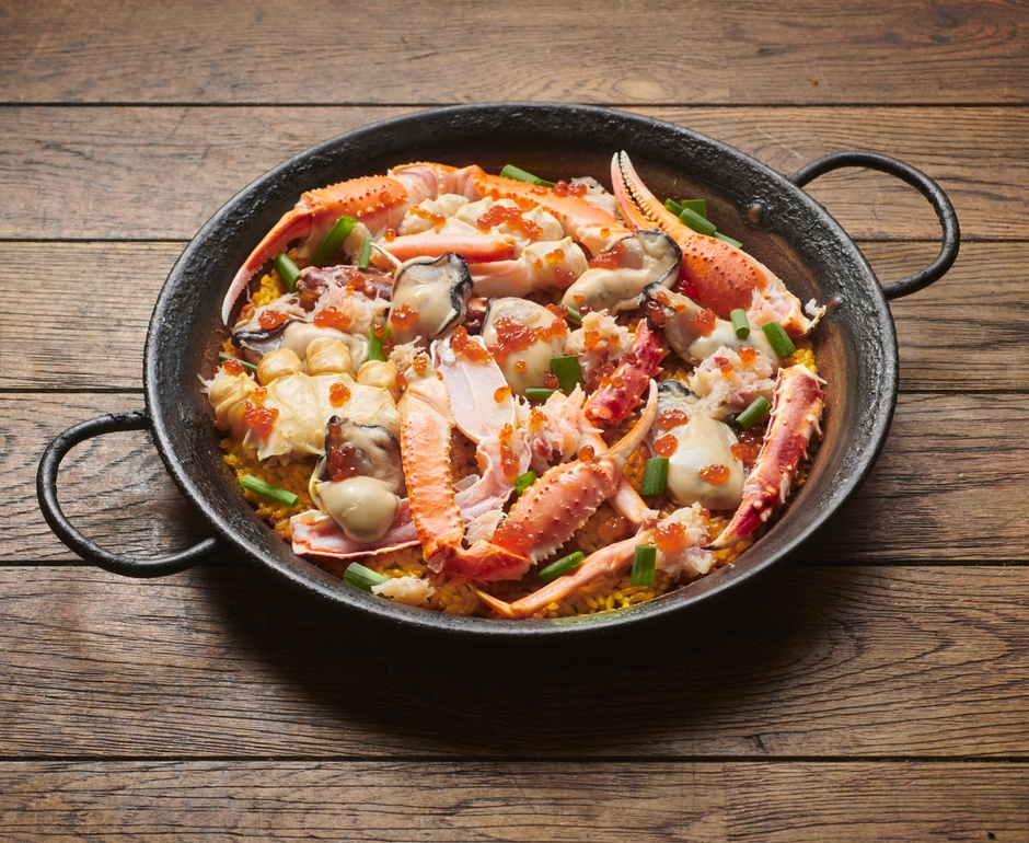 北海道産 本ズワイ蟹と牡蠣のパエリア