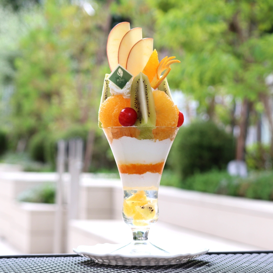 フルーツパフェ