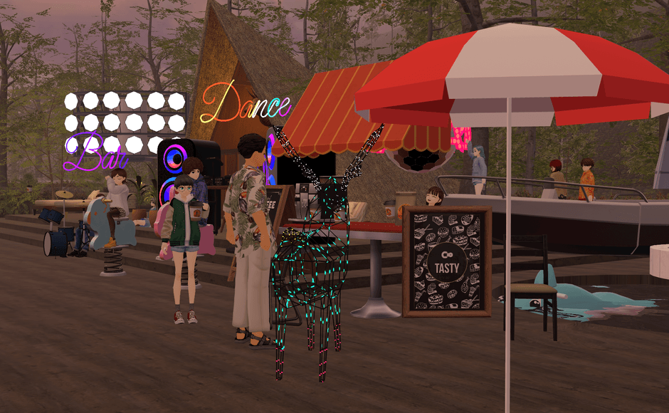 クラフト機能（スイート限定） お好きなアイテムを配置して自由に空間をカスタマイズすることができます。