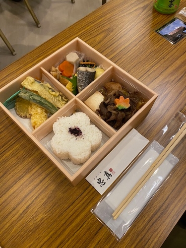 ▲近江牛すき焼き弁当