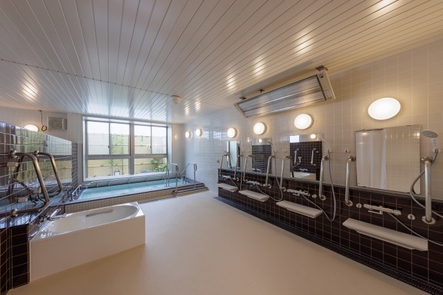 「金沢北安江ケアセンターそよ風」大浴場