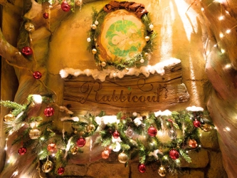 新時代の癒し文化「ウェルネス2.0」の空間へ。 銀座のヘッドスパブランドRabbicour(ラビクール)が “幻想の森への没入”をテーマにしたクリスマス演出を同時公開