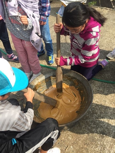 黒糖作りの様子