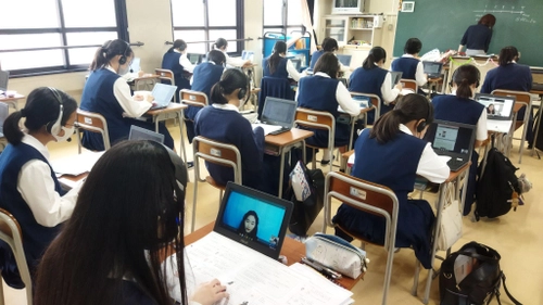 オンライン英会話CHATTY　 育英西中学校にオーダーメイドレッスンを導入　 96.5％の生徒が「英語力の向上に役立つ」と実感