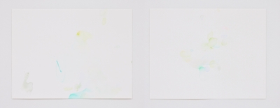 内藤礼『color beginning』2021年 紙にアクリル絵具 (C)Courtesy of Taka Ishii Gallery