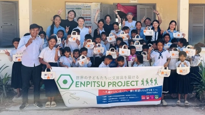 【海外教育支援】カンボジアの小学校で工作ワークショップを実施