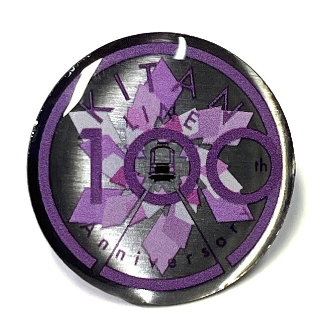 ④ロゴピンバッジ