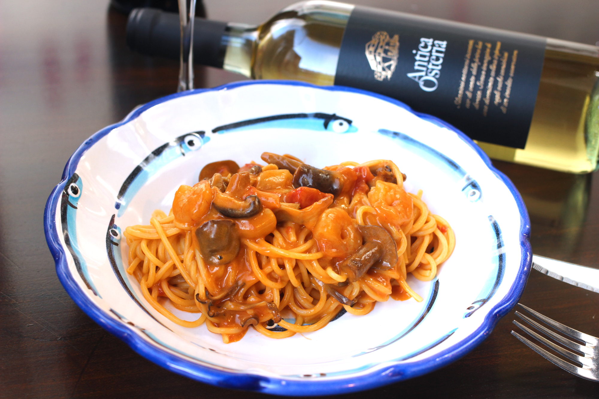 海老とマッシュルームのトマトクリーム オマール海老のビスク仕立て