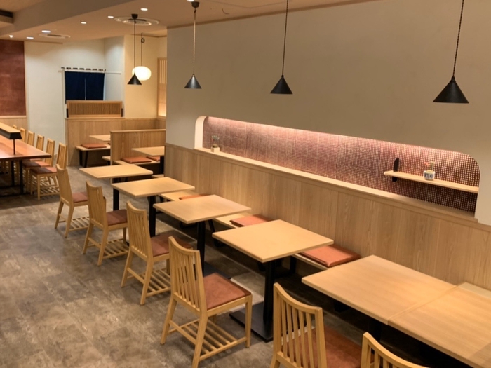 麺処つるはん 成田国際空港店 内装