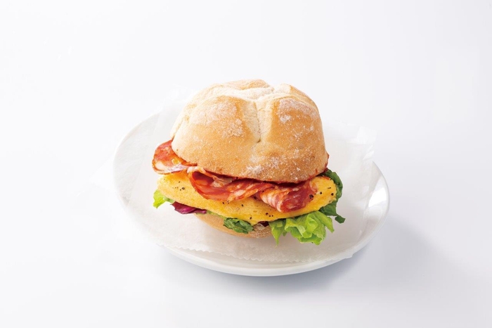 ロゼッタ ピカンテ(ピリ辛サラミ)&オムレツ