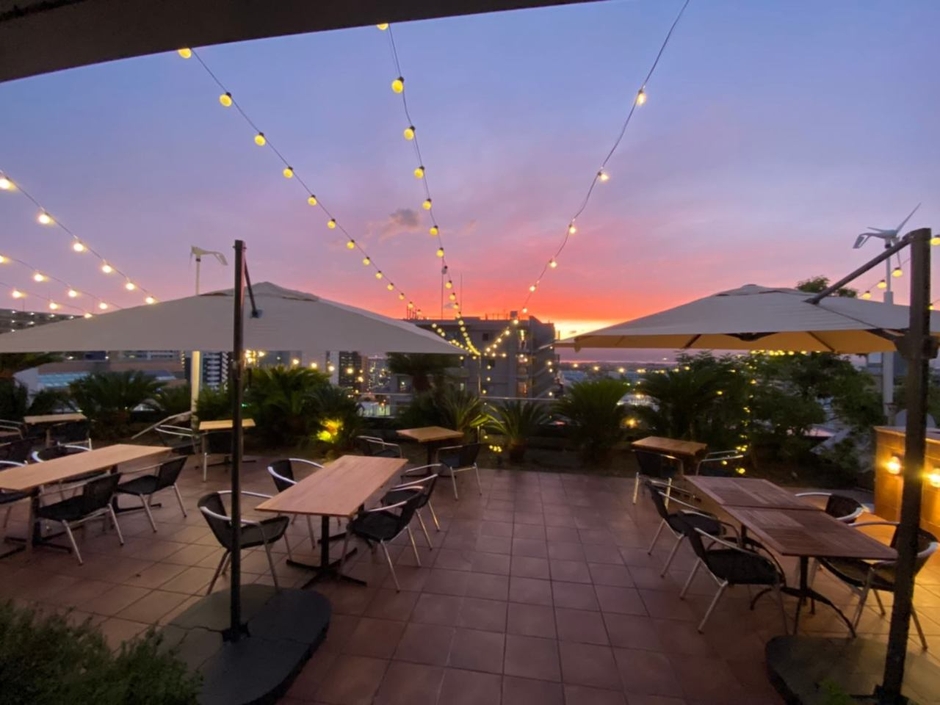 天気の良い日は最高の夕陽が見れます