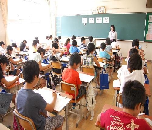 近中力だめしテストの様子(昨年)