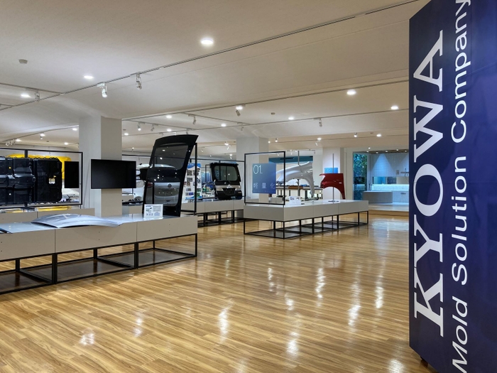 展示ショールーム入口