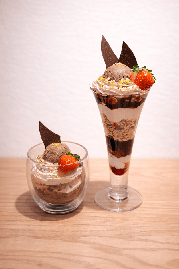 ミニショコラベリーパフェ／ショコラベリーパフェ